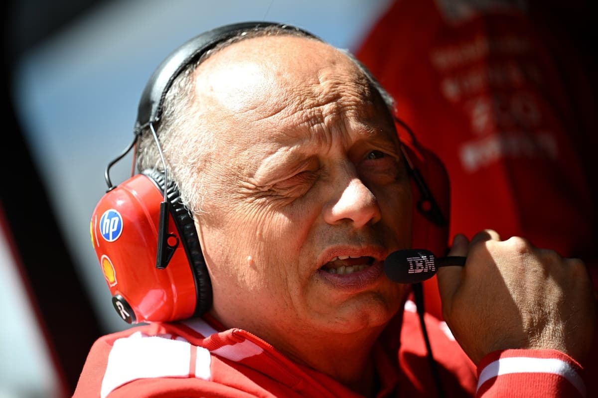 Вассёр отрицает слухи о «кризисе» в Ferrari после инцидента Леклера и Хэмилтона в Монце