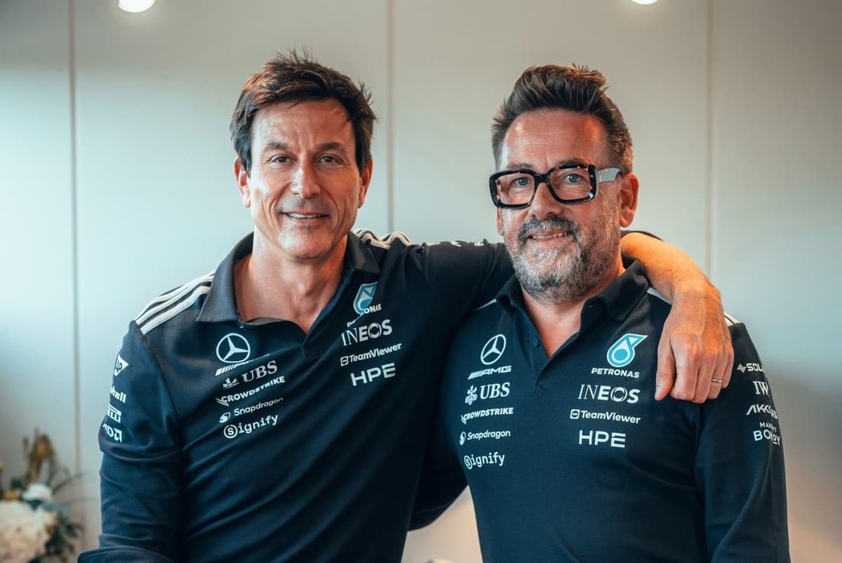 Глава программы поддержки молодых пилотов Mercedes покидает команду ради Red Bull