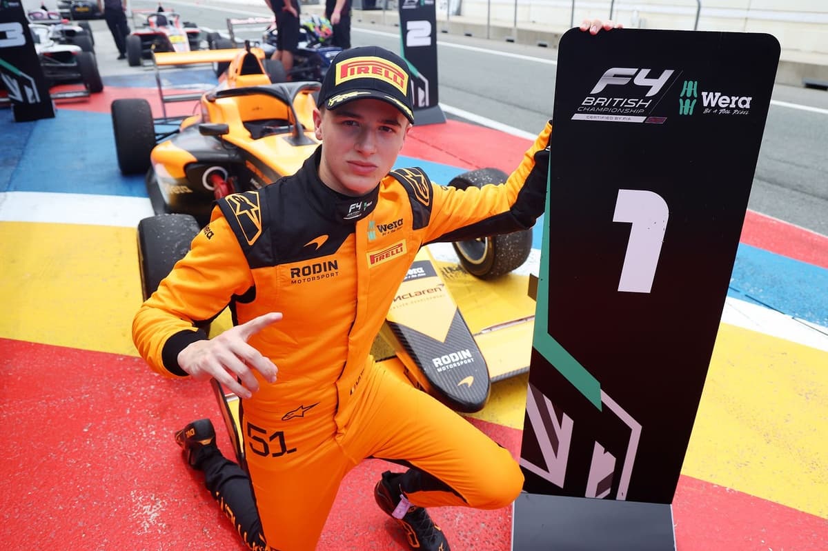 Макс Ферстаппен поддерживает молодого пилота McLaren