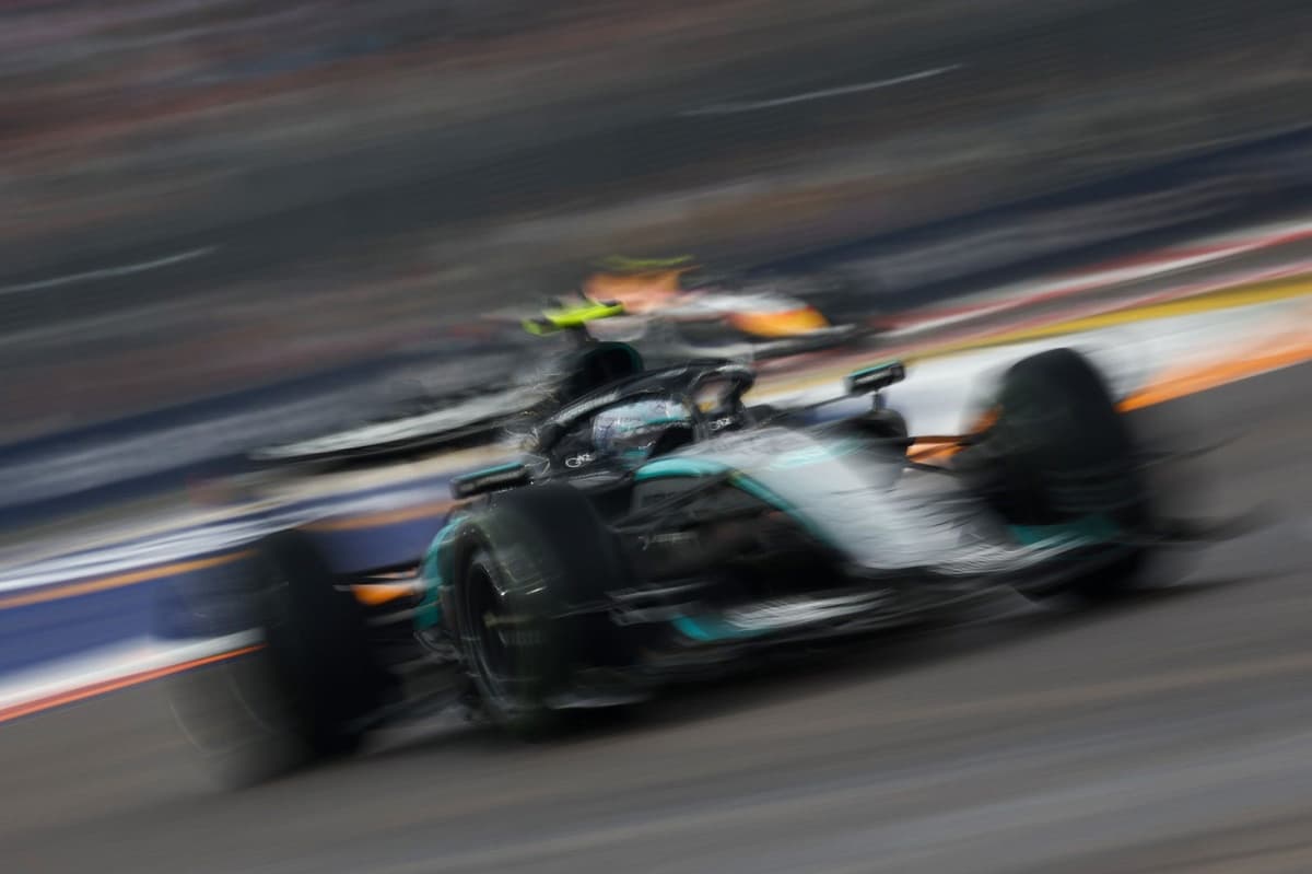 Mercedes получила первые зацепки для работы с обновлённым болидом в Сингапуре