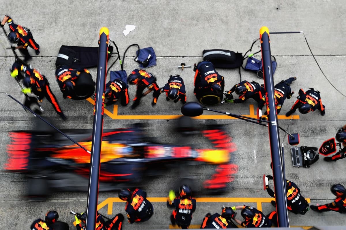 Pirelli о работе с необычной трассой Сепанг для Гран-при Бахрейна