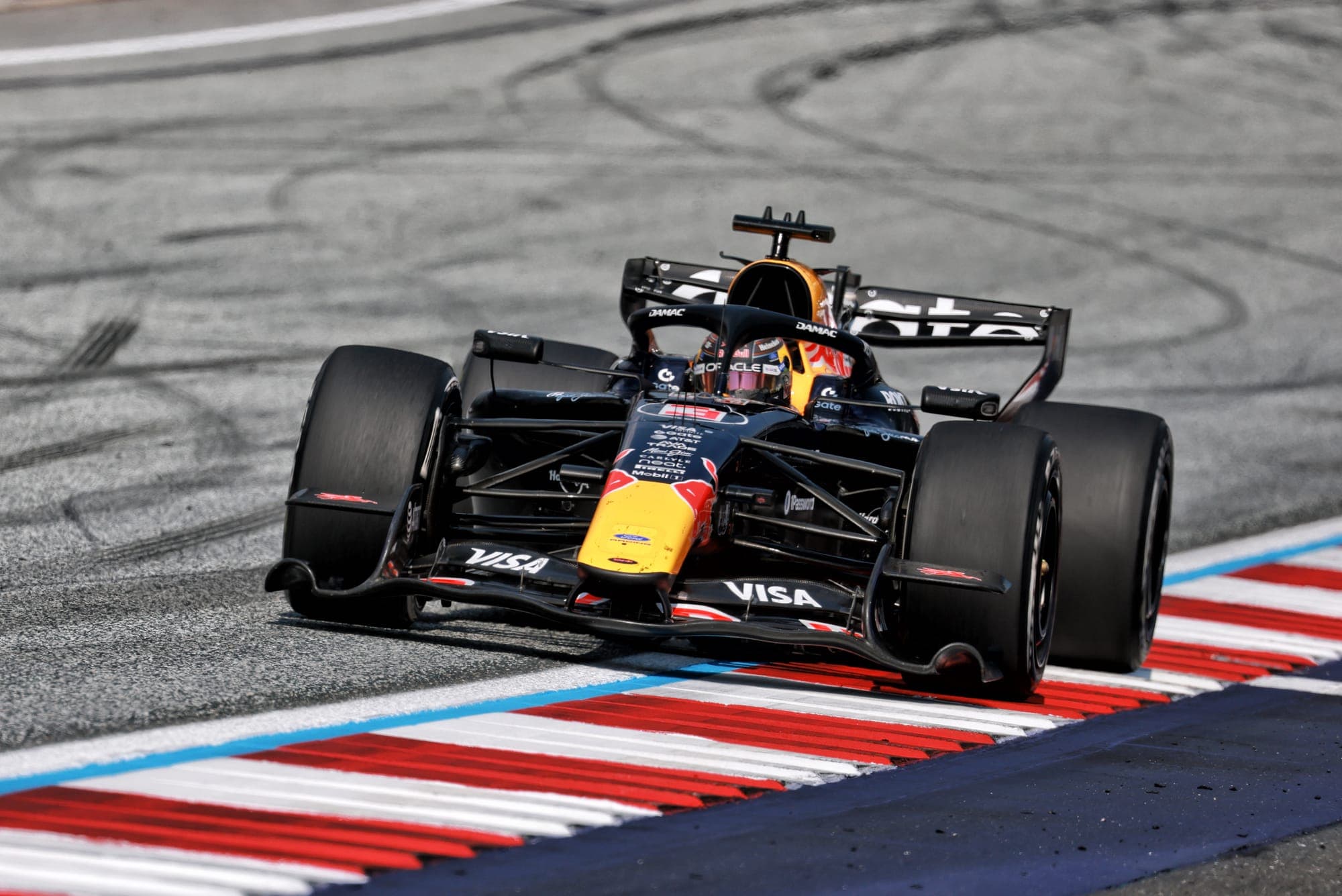 Макс Ферстаппен: переговоры с McLaren и будущее в Red Bull
