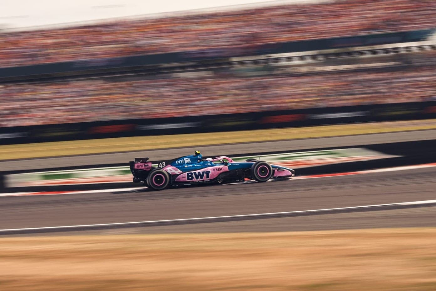 Renault: партнерство с Otro Capital не принесло пользы команде Alpine F1