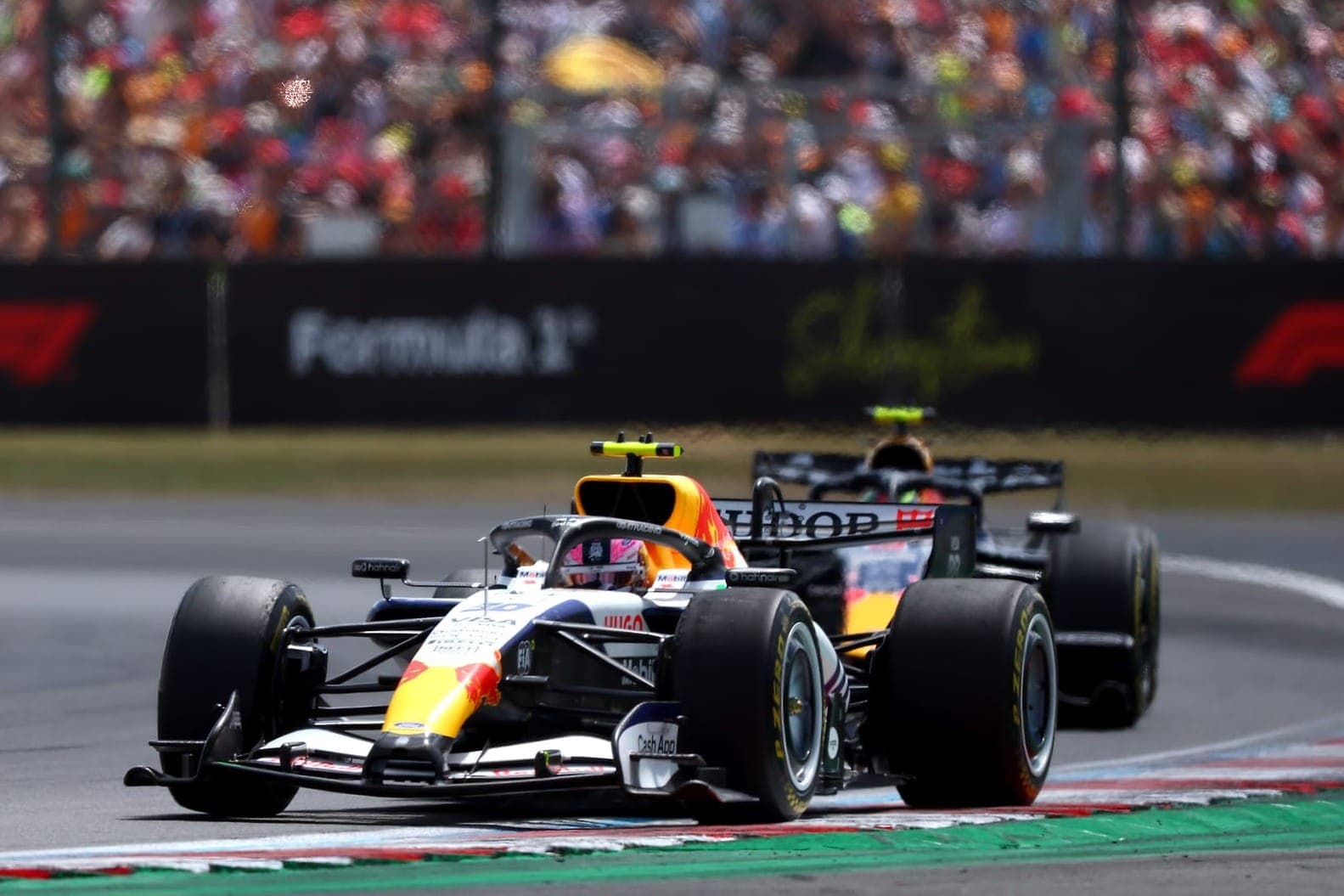 Решение Red Bull: Лоусон возвращается, Цунода остается в midfield