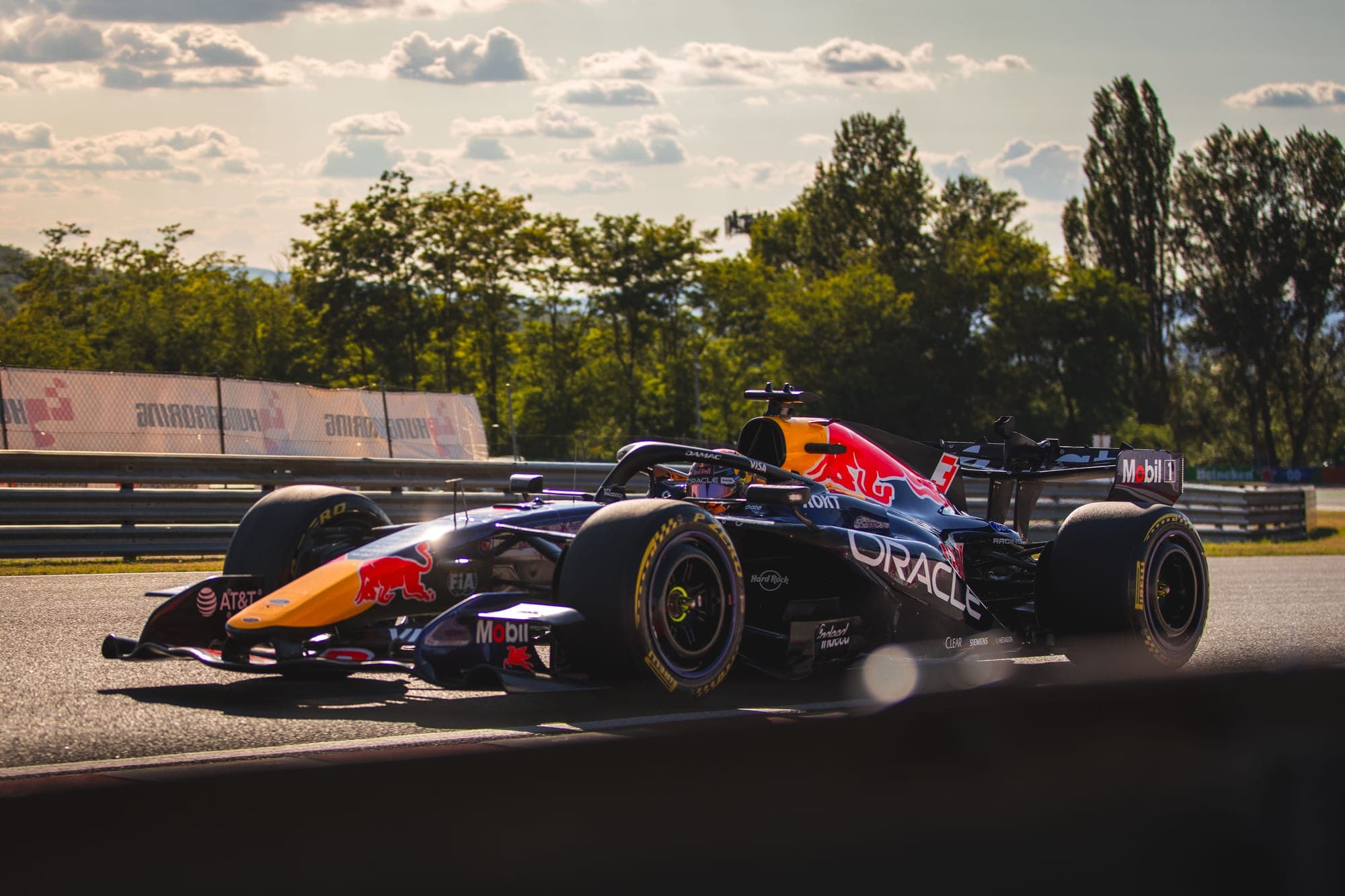 Red Bull сталкивается с проблемами «деградации команды» на фоне кадровых перестановок