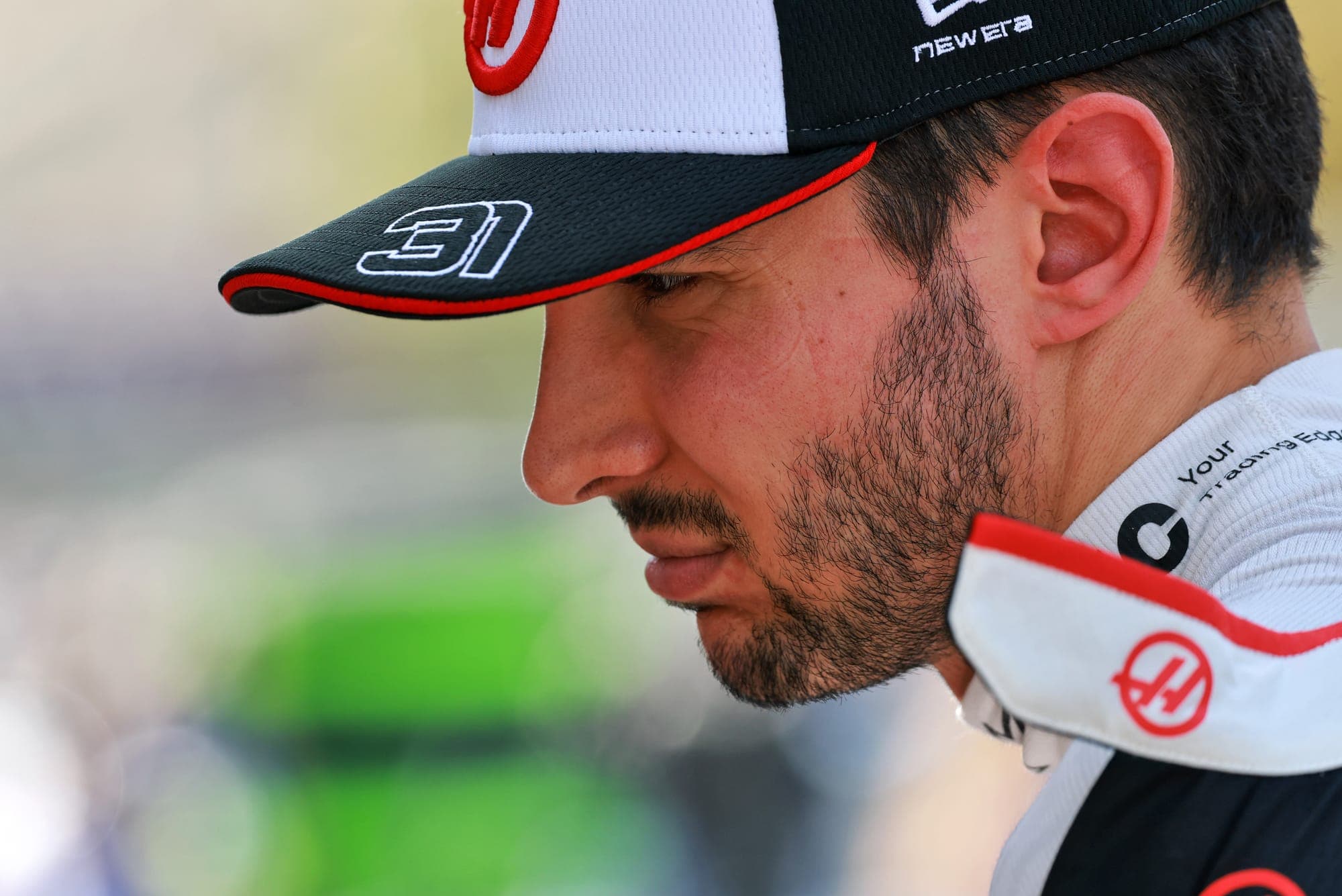 Эстебан Окон покинет Haas F1 в конце сезона 2026 года