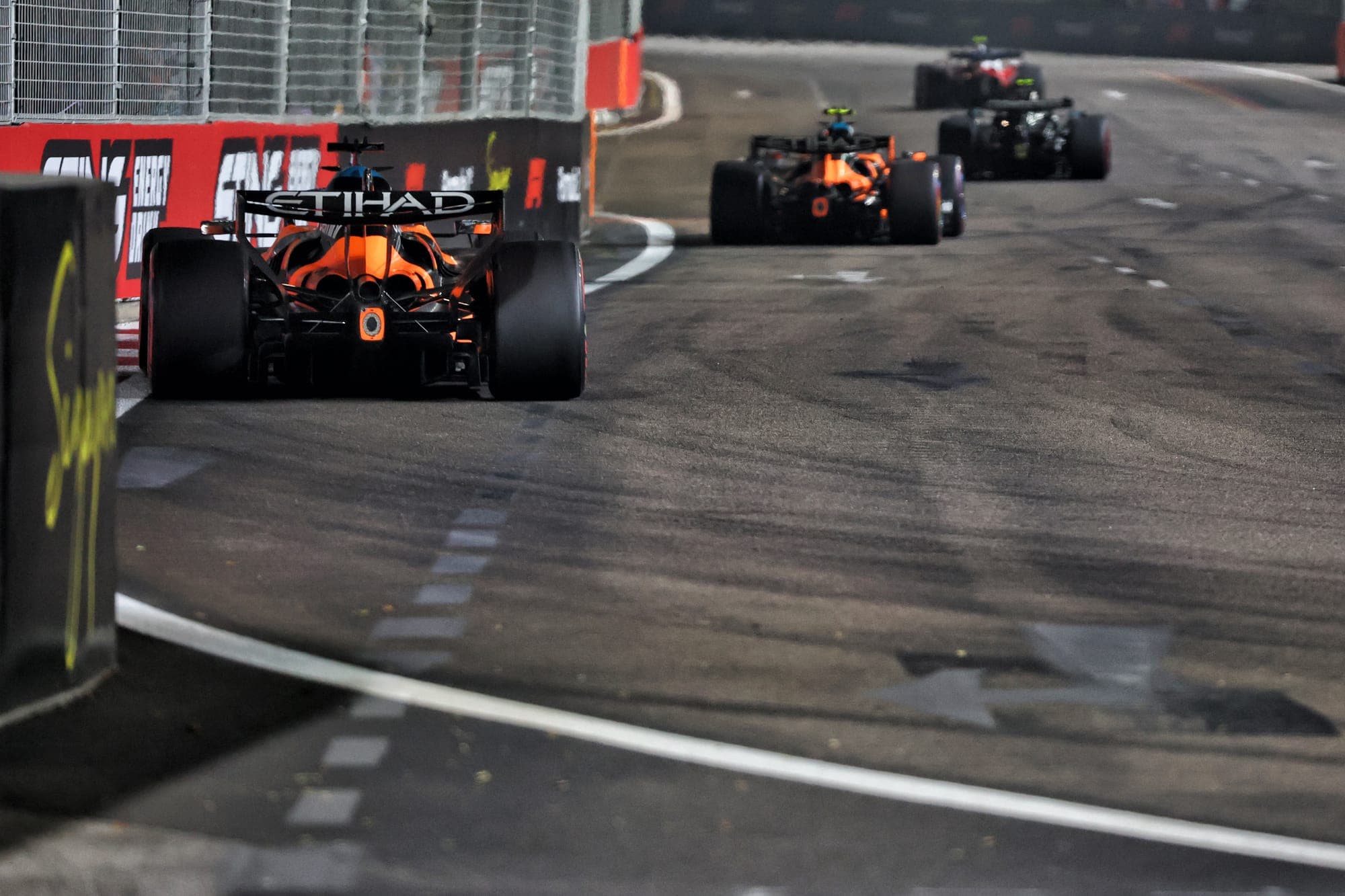 Почему McLaren теряет темп и как команда намерена исправить положение