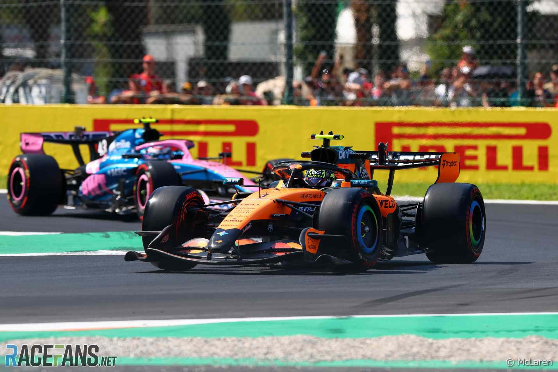 Леклер возглавил "дубль" Ferrari на жаркой Монце, машины нового поколения оказались медленнее