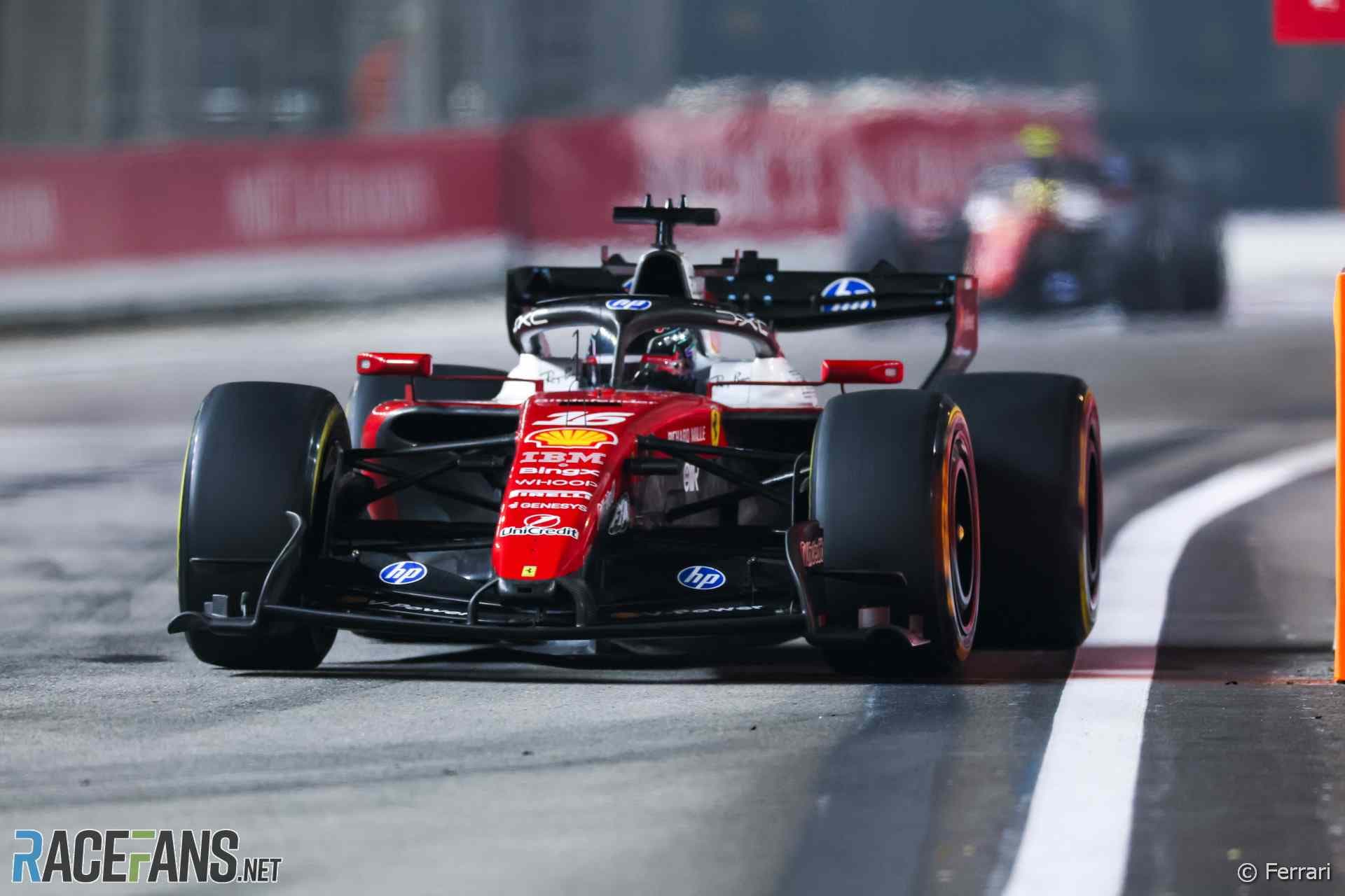 Хэмилтон просил Ferrari пропустить его вперёд Леклера после командного приказа